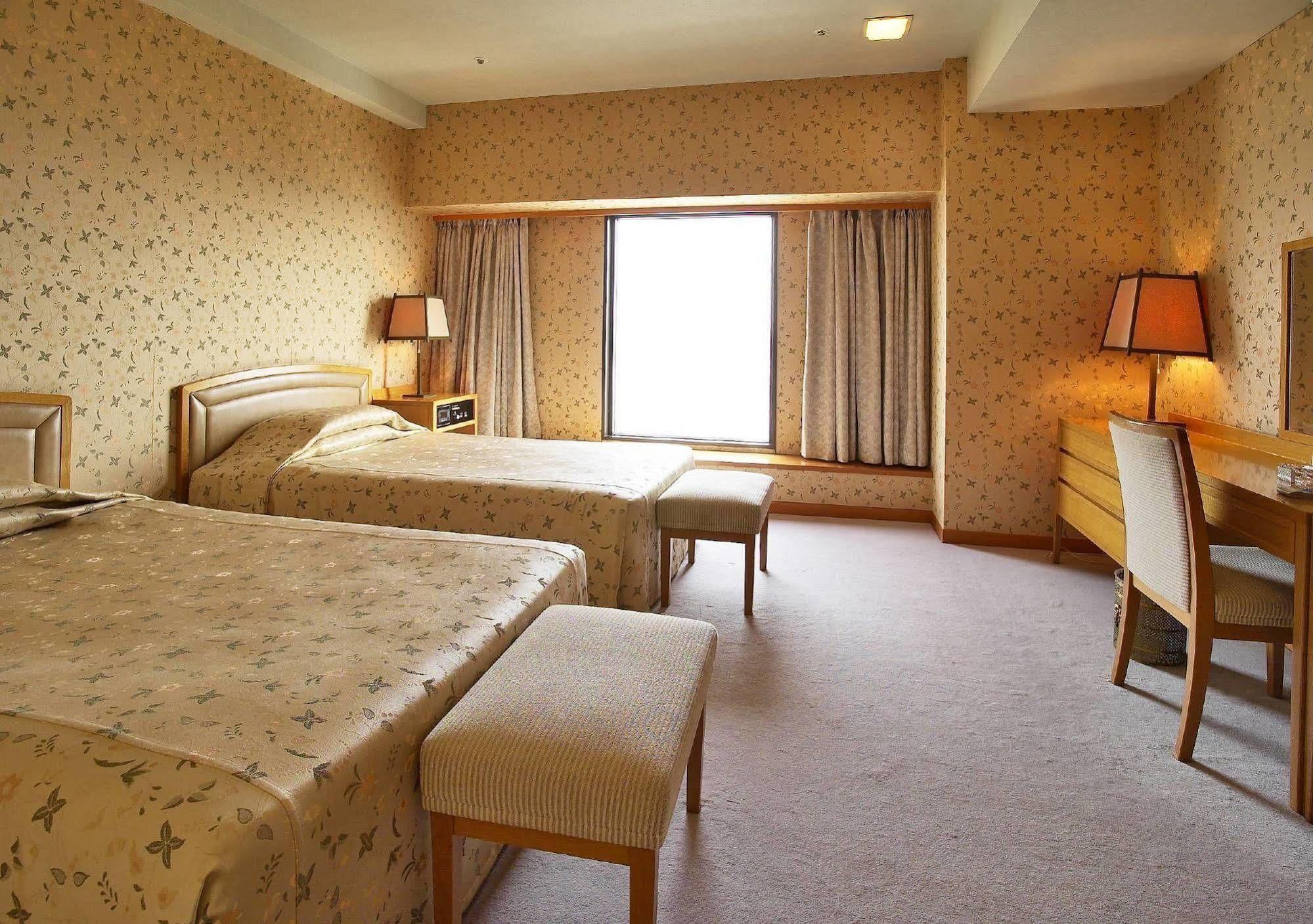 Ana Crowne Plaza Kumamoto New Sky By Ihg Otel Dış mekan fotoğraf